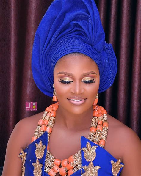 pin by thrivelogue on african head gear gele with thrivelogue african bride african hats