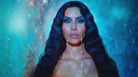 Kim Kardashian Poses Nude For Recent Photoshoot Times When She Left