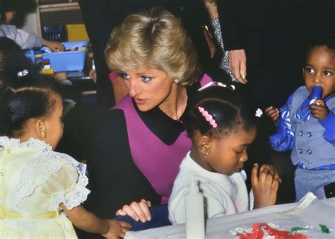 A Princesa Diana Ainda Estaria Viva Se Tivesse Se Mudado Para A América
