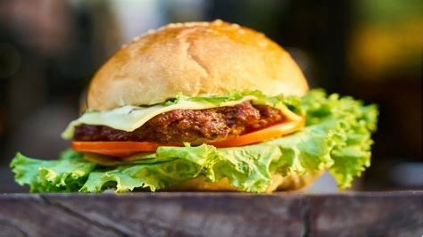 Great veggie burger, great staff. Six Fast Food Veggie Burgers That Are Worse Than a Big Mac ...
