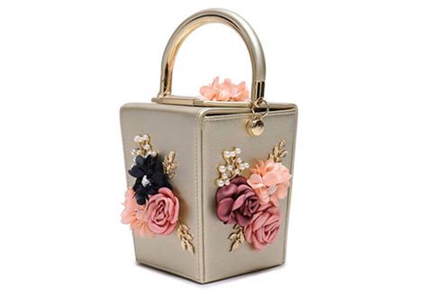 40 year old birthday gifts for best. 25 Unique Gift For 40 Years Old Woman That They Secretly Love