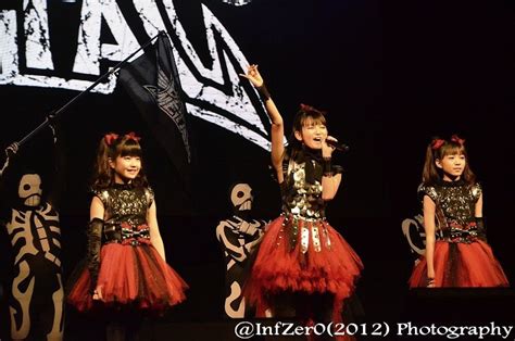Pin By Wbzys On Babymetal Concert Collection