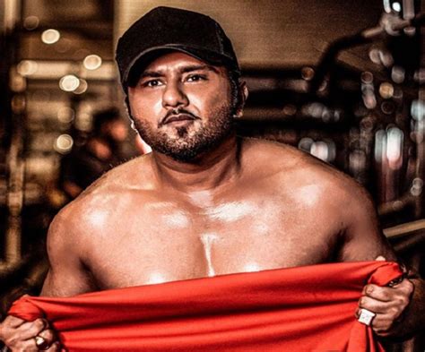 Honey Singh Amazing Transformation Pictures Viral On Social Media Fans Happy To See His New