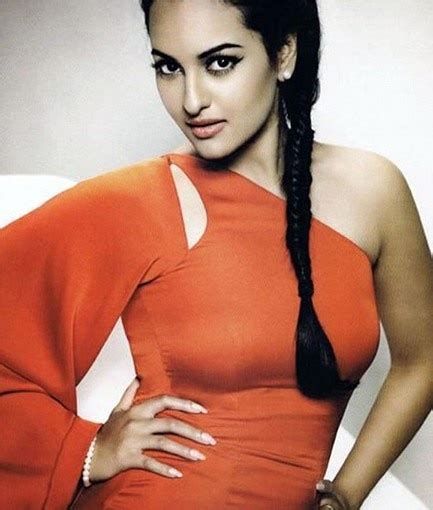 Sonakshi Sinha Looks Red Hot In Seductive Outfit
