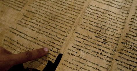 2,000-year-old Dead Sea Scrolls go online