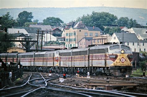 El Scranton Pennsylvania 1975 Erie Lackawanna Railway E Unit