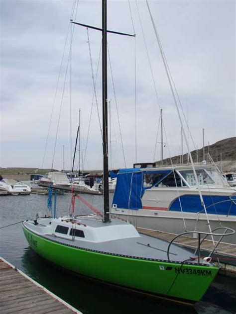 Santa Cruz 27 Sailboat For Sale