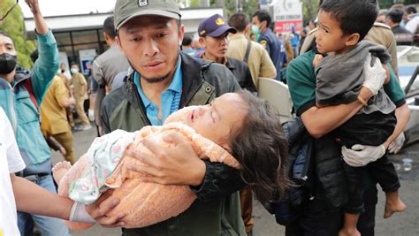 Trzęsienie Ziemi W Indonezji Wiele Ofiar śmiertelnych Newsweek