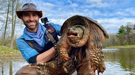 Coyote Peterson Meet The Turtles Oscar Youtube