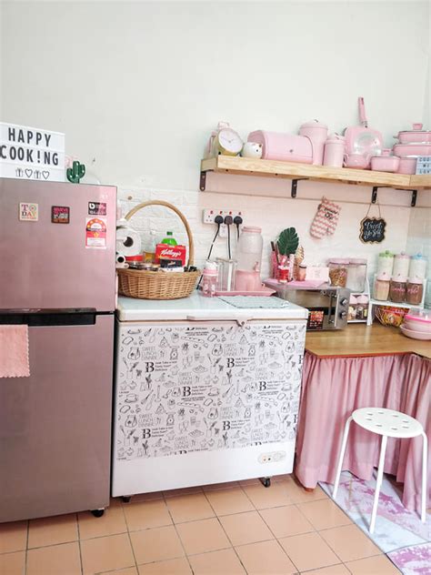 Dengan memasang kabinet dapur pada rumah, maka dapur tidak hanya berfungsi sebagai tempat untuk memasak saja. Idea Hias Dapur Bajet Rumah Sewa Tanpa Kabinet Bagi ...