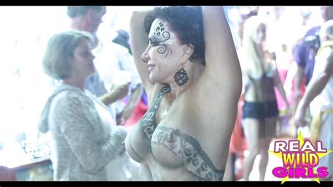 Street Flashing Sluts At Fantasy Fest In Key West Porntube
