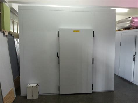 Assistenza 24h no stop sui nostri impianti. Celle frigorifere standard - modulo 20