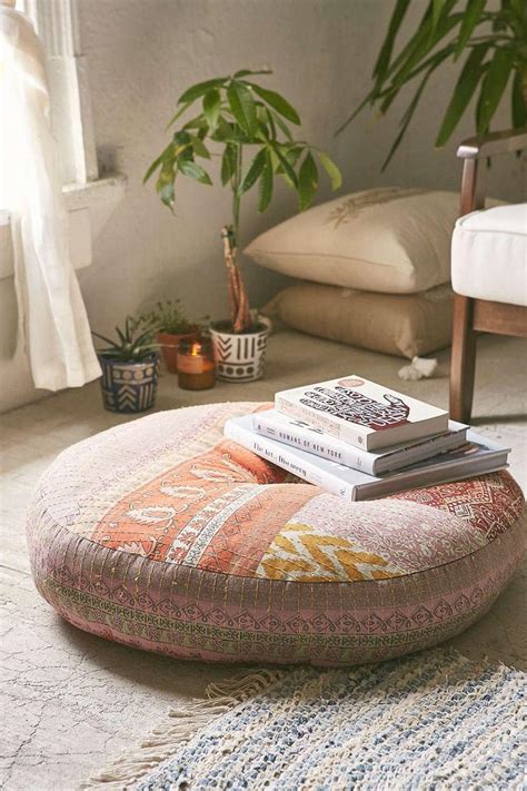 Gives great decorating ideas to distract from popcorn ceilings. Oversized Floor Pillows - the Best Home Furniture | Best ...