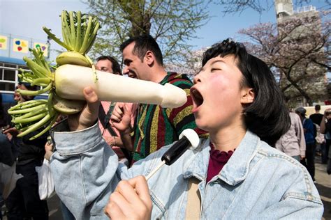 This Annual Penis Festival In Japan Is About More Than Just Giant Schlongs Huffpost Weird News