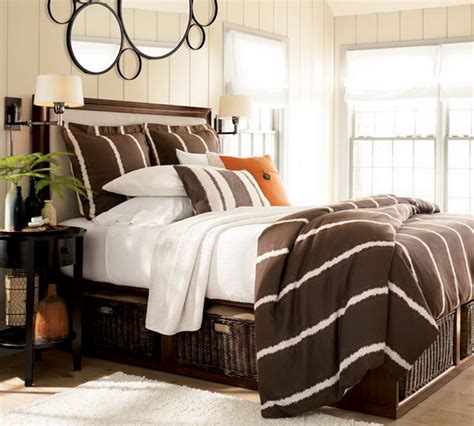 Try our tips and tricks for creating a master bedroom that's truly a relaxing retreat. Beautiful bedroom design ideas