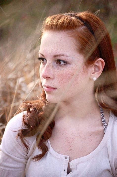 Pin By Jakub Roškot On Zrzečky Redhead Beautiful Freckles Redheads