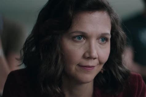 Watch Maggie Gyllenhaal Spiral Into Obsession In Netflixs ‘the