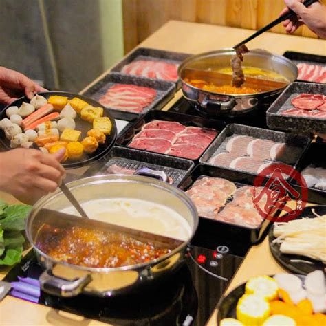 A unique feature of kuro is that it specializes in japanese wagyu beef and australia wagyu beef. Kuro Japanese Steamboat - Steamboat Restaurant in Desa ...