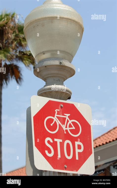Bike Stop Sign Hi Res Stock Photography And Images Alamy