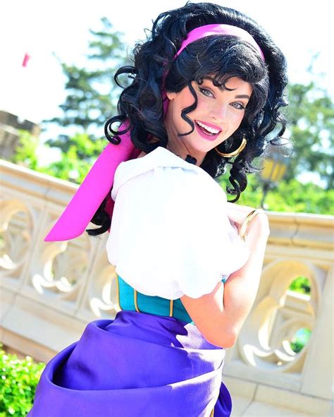 Esmeralda Disney World Characters Disney Films Disney And Dreamworks
