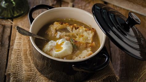 Sopa De Cebolla Tradicional Con Huevo Poche Receta Ufs
