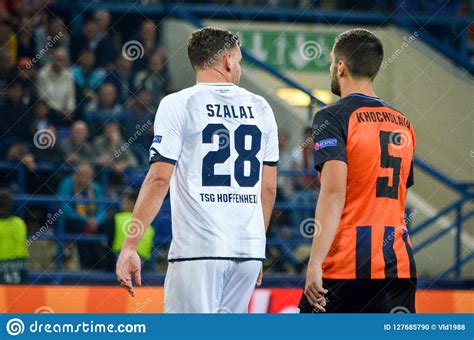 Lowo kariauna per du turus nebuvo spėjusi užsitikrinti vietos aštuntfinalyje, grupės autsaideriai. KHARKIV, UKRAINE - SEPTEMBER 19, 2018: Adam Szalai During ...