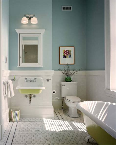 Installing suitable floorings for your house will boost the beauty and offers an aesthetic touch also. 16 Great Vintage Style Bathroom Renovation Examples ...