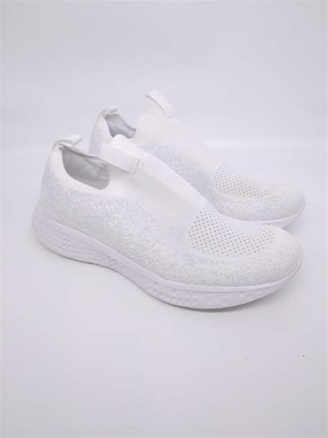 Avia Unisex Kids White Memory Foam Slip On Sneaker Athletic Shoes Size