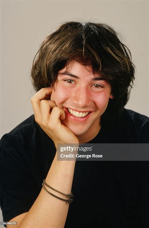 Keanu Reeves Star Of Bill And Teds Excellent Adventure Poses News