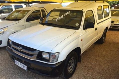 Toyota Hilux Bakkie 24 Diesel For Sale Cars For Sale In Gauteng R