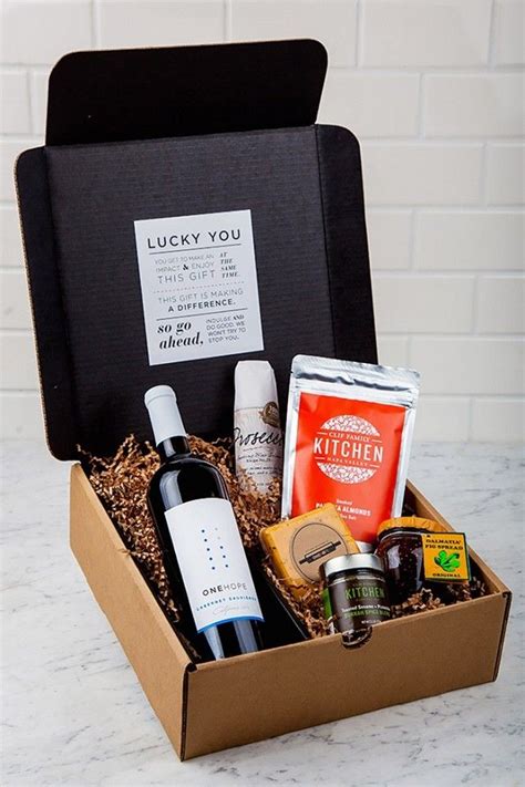 Diy christmas gifts that aren t cheesy. 9 Stylish Companies That Are Making Gift Boxes Cool | Diy ...