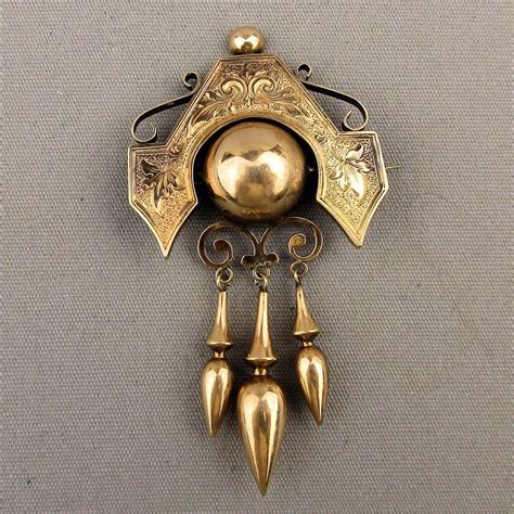 Antique Victorian 14k Gold Pin Brooch Etched W Dangles From