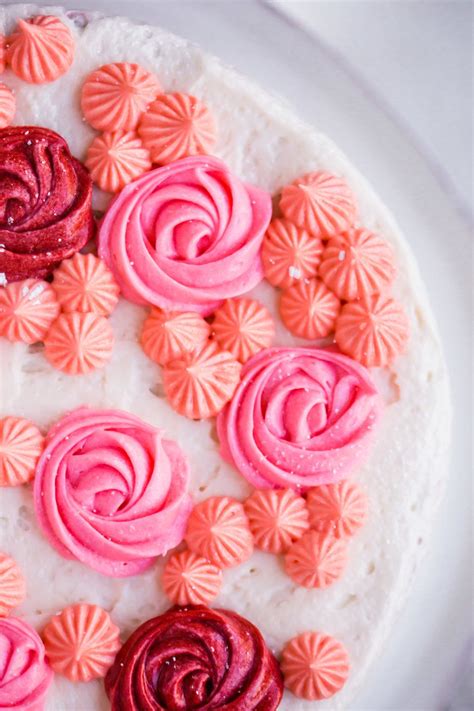 Nana's red velvet cake icingfood.com. Red Velvet Ombre Cake | Recipe | Cake with cream cheese, Ombre cake, Cake
