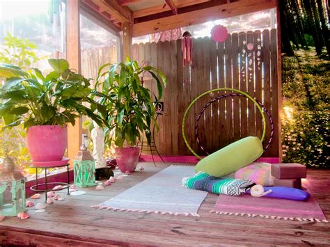 Creating the Perfect Outdoor Meditation Space | Lotus Heart Mindfulness | Tampa, FL