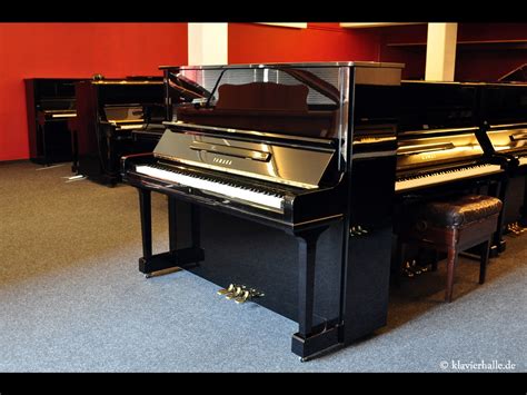 Seit anfang an wurden mir zur erleichterung sämtliche stücke auf dem notenblatt mit taktangaben und notenwerten beschriftet. Yamaha Klavier, Modell U3, #181339028