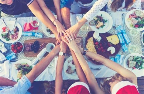 Potluck Etiquette The Dos And Donts Of The Seasons Most Popular Parties