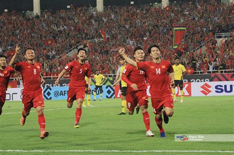 Lịch thi đấu hôm nay và ngày mai các giải bóng đá hàng đầu thế giới. Lịch thi đấu bóng đá hôm nay ngày 20/11: Việt Nam đấu Myanmar