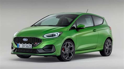 2022 Ford Fiesta Facelift Debuts Matrix Led Headlights Extra Torque For St
