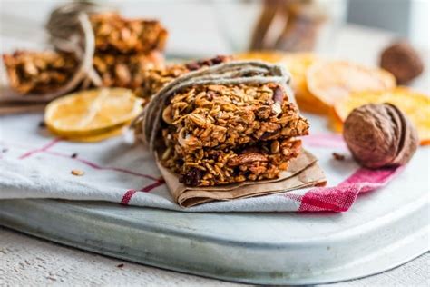 We would like to show you a description here but the site won't allow us. Favorite Granola Bar Recipes | Granola bar recipe easy, No ...