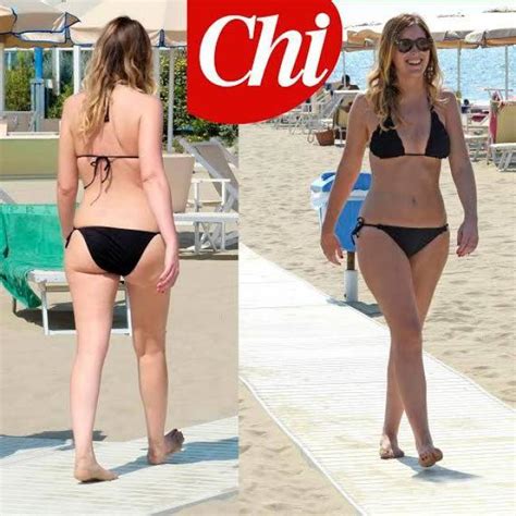 Maria Elena Boschi Bikini Nero Sobrio In Spiaggia Foto Blitz Quotidiano