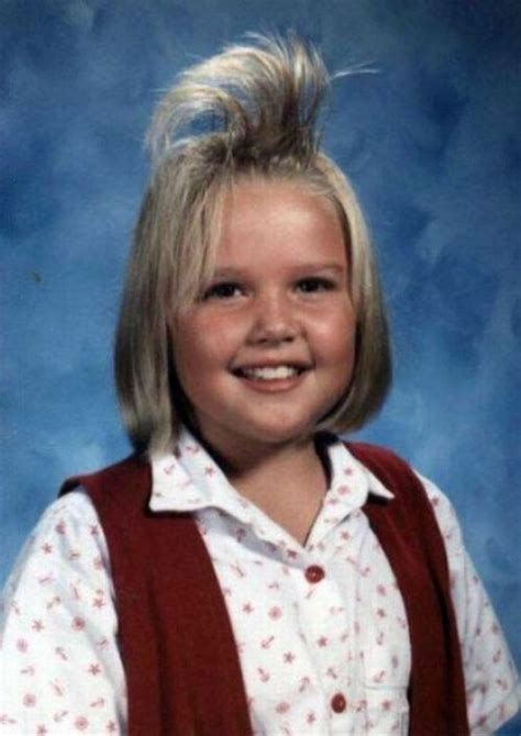 The thing is that 80's looks are officially back in fashion ladies!! Big 1980s Hair: A Casting Call For Your Hairstyles - Flashbak