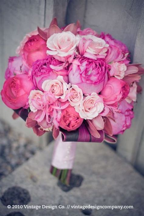 12 Stunning Wedding Bouquets Belle The Magazine Flower Bouquet