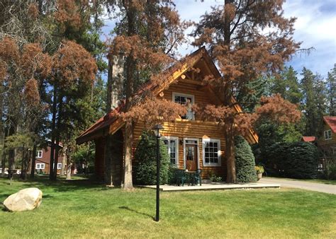 We did not find results for: Alpine Village Cabin Resort | Hotels in Jasper | Audley Travel