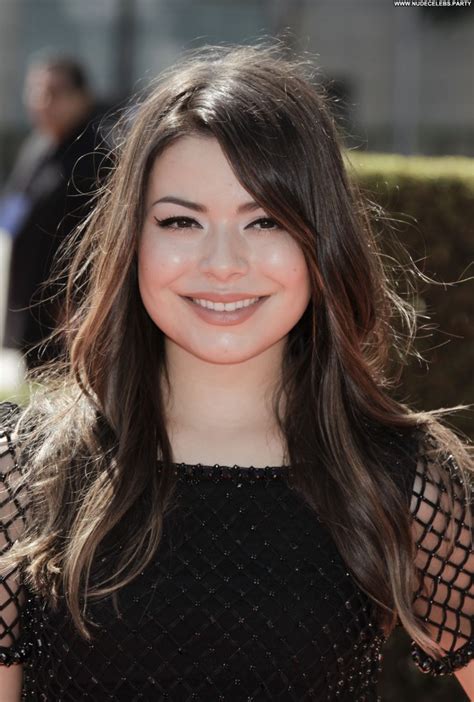 Nude Celebrity Miranda Cosgrove Pictures And Videos Archives