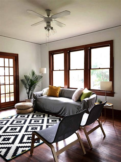 Bright colored minimalist living room. A Modern, Minimalist Living Room Makeover on a Budget