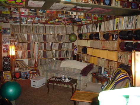 Hymies Vintage Records | Pictures of your record collections!