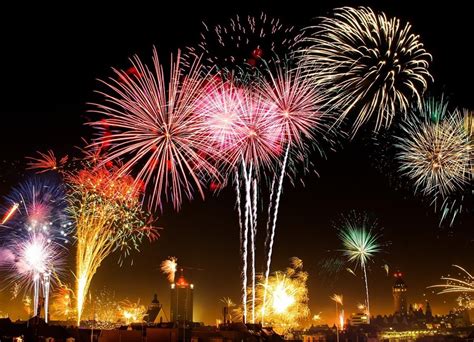 The Best Places To Spend New Years Eve Around The World Indus Travels