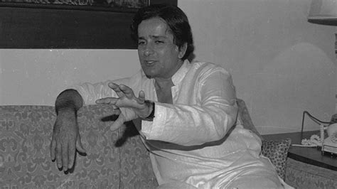 When Shashi Kapoor Revealed His Mother Tried Her Finest To Do Away With Him Gravitas Journal