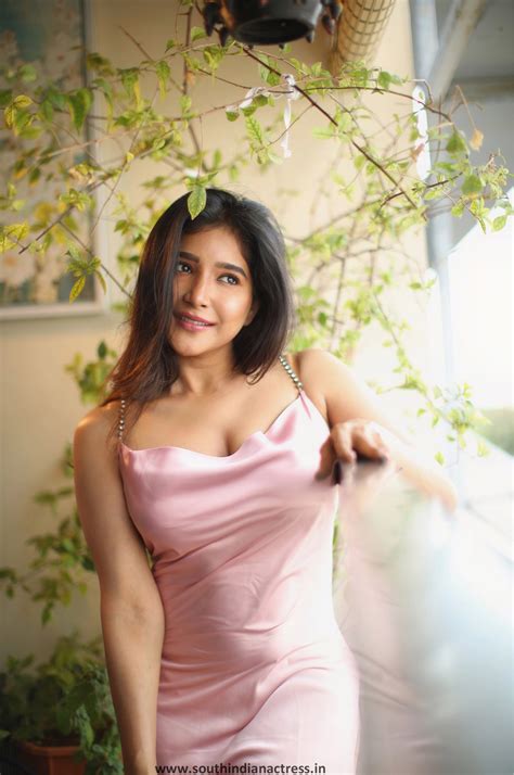 Sakshi Agarwal Hot Pics In Pink Satin Night Wear South Indian Actress
