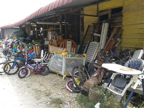 8 kedai perabot terbaik di kuala lumpur : Johor Ke Terengganu.: Rengit 3: Kedai Barang Terpakai